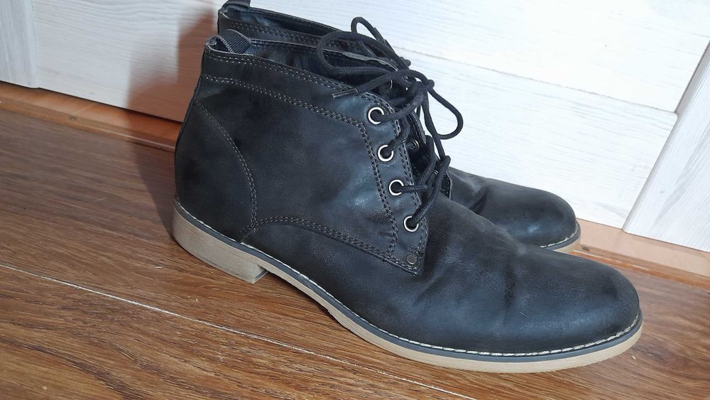 чоловічі ботинки H&M