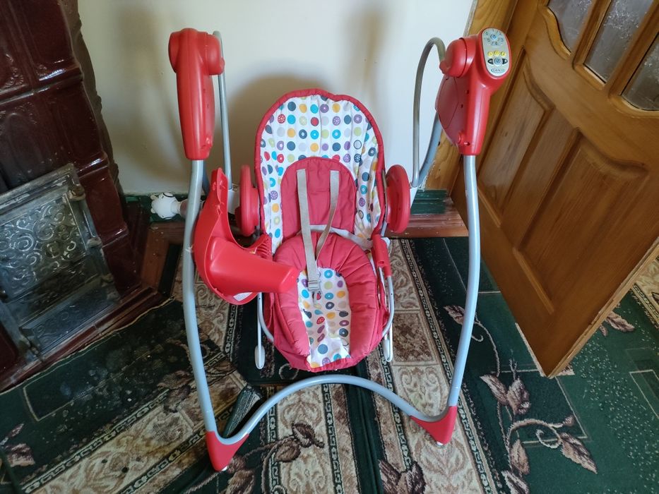 Колиска в доброму стані