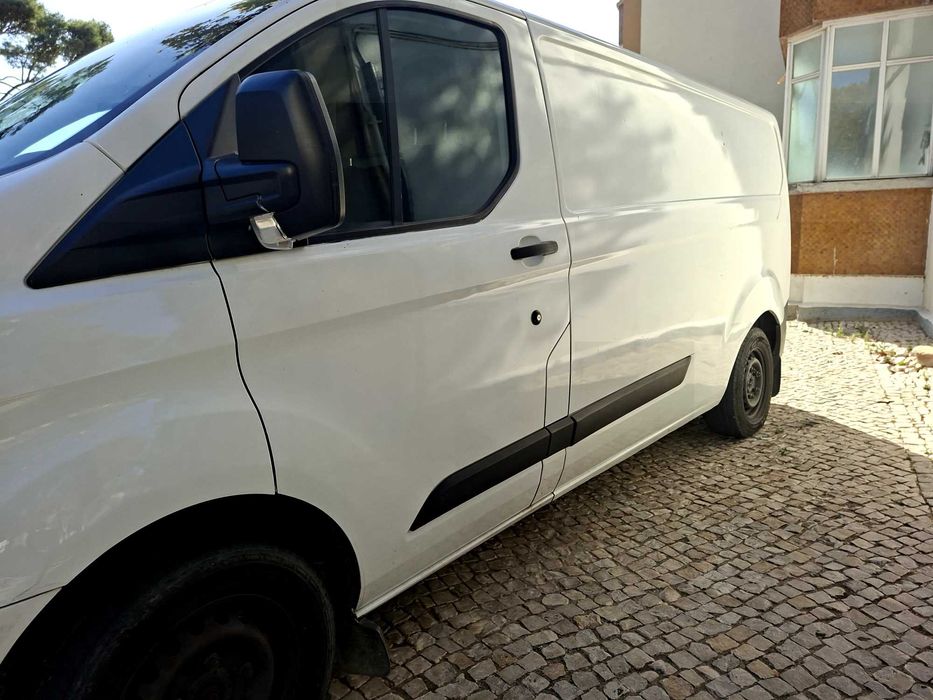 Ford transit custom longa