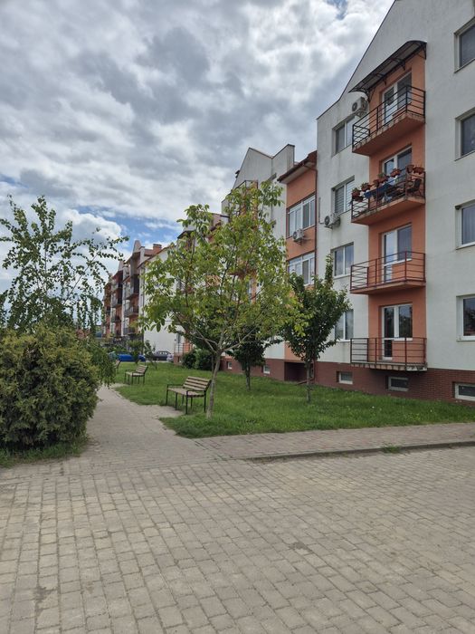 Здається в оренду 2х кім-на кв-ра поблизу Епіцегтру помвул Єньковській