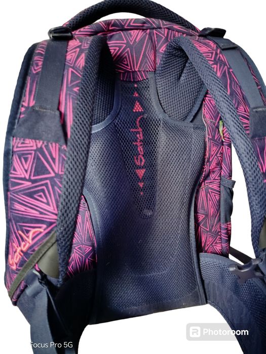 Школьный рюкзак Німеччина -SATCH-PACK -розовые бермуды