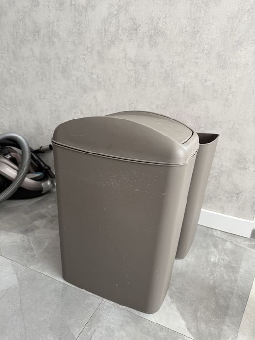 Смітники 2 шт по 40 літрів