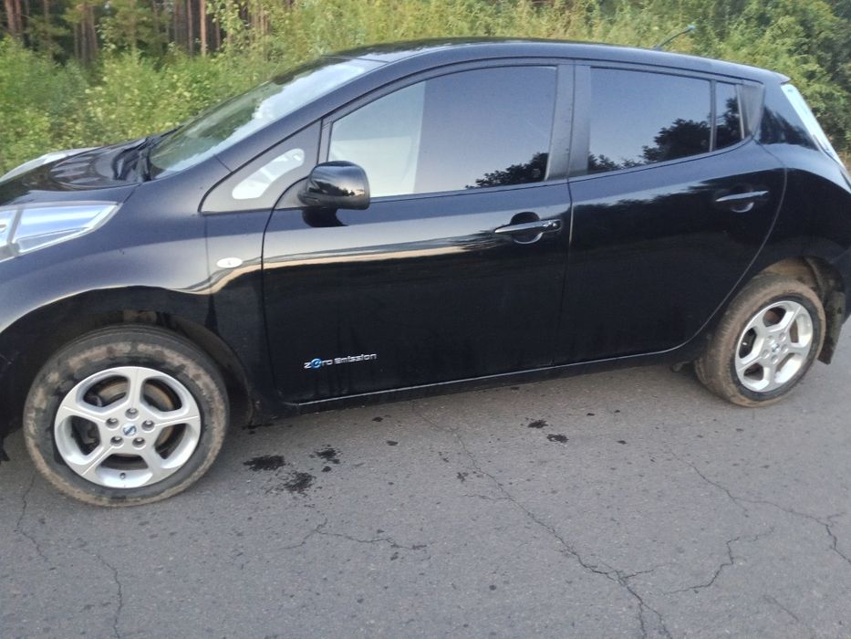 Nissan leaf .13 р.