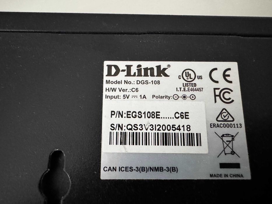 Switch TP-LINK TL-SG108, D-Link DGS-108, NETGEAR GS308E-400EUS ta in.