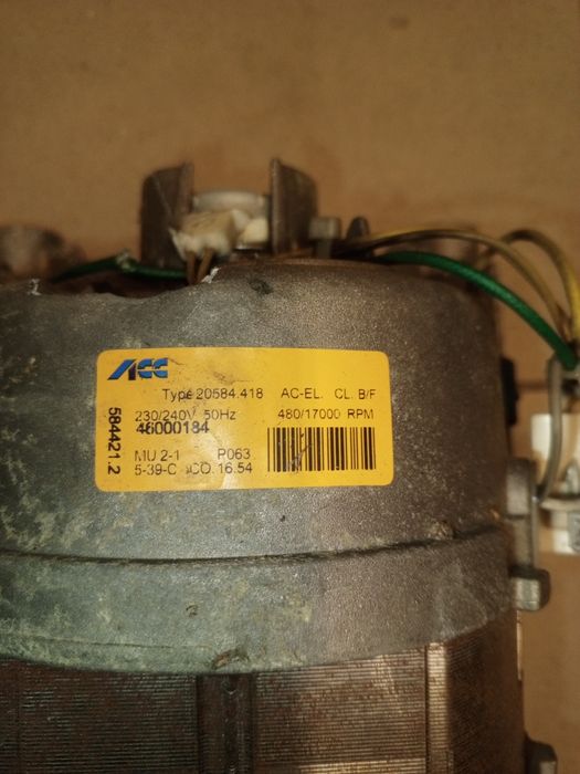 Sprawny silnik pralki Electrolux EWF 12470W