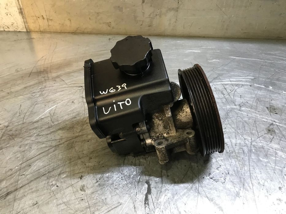 BOMBA DE DIREÇÃO / DIRECÇÃO ASSISTIDA MERCEDES VITO 109CDI W639 2.2CDI A6042360010HB