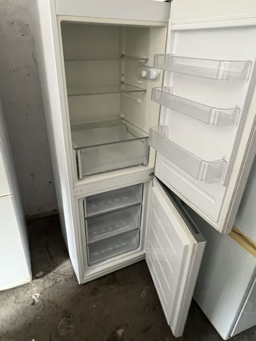Холодильник продам терміново