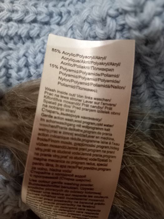 Poncho narzuta sweter