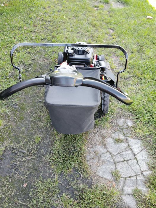 Kosiarka spalinowa Gardiol Editon 1 z napedem producent Husqvarna