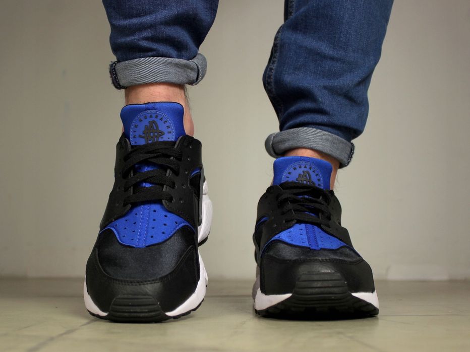 Sneakersy NIKE Huarache