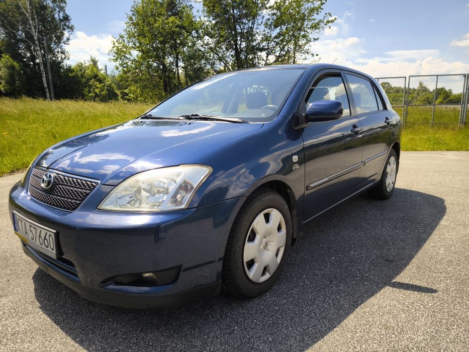 Toyota Corolla E12  2.0 D-4D 2004