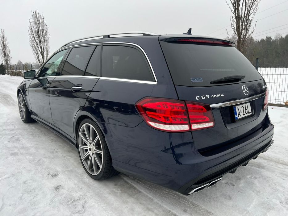 Mercedes-Benz Klasa E Mercedes E63 AMG w212 lift Japonia