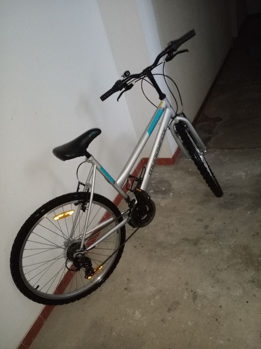 70€ bicicleta roda 26 excelente pegar e andar