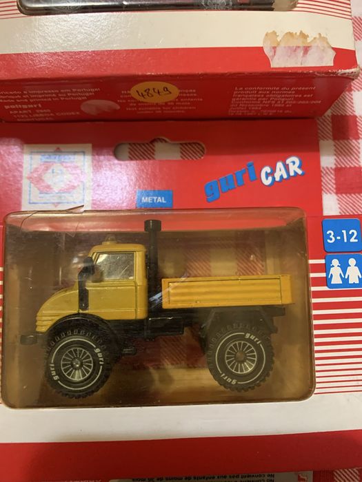 Carros com e sem kit GURI - Poliguri