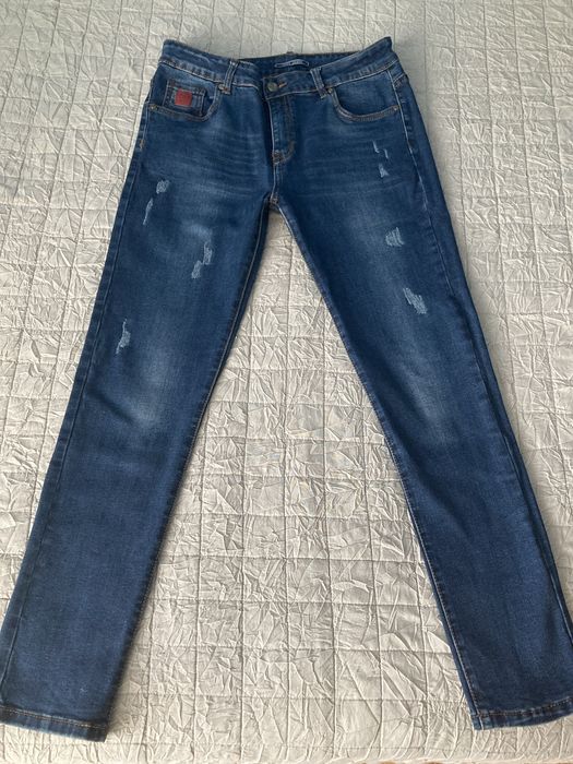 Spodnie granatowe jeansy
