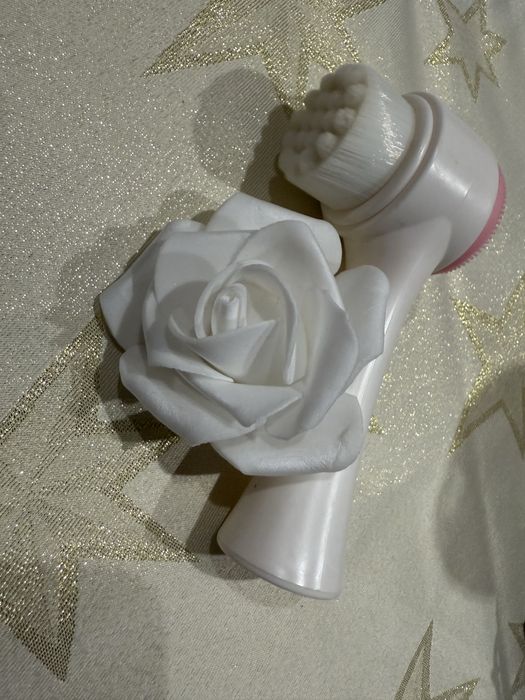 Szczoteczka do czyszczenia twarzy XimiVogue * Róż