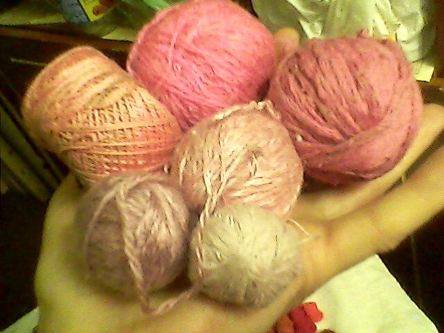 Нитки шерстяные