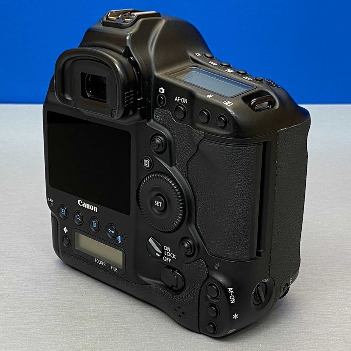 Canon EOS 1DX (Corpo) - 18.1MP