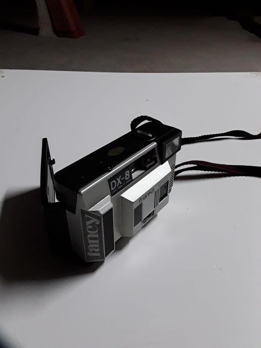 Camera64751097420034122