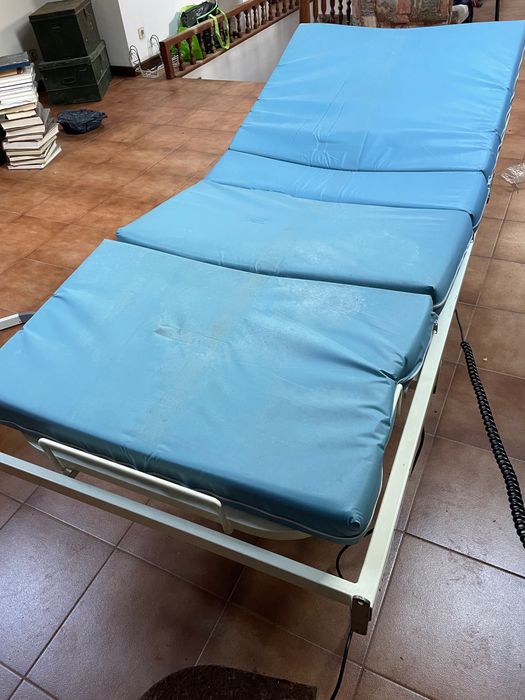 Cama articulada elétrica