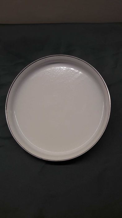 Pokrywka emaliowana 17 cm biała