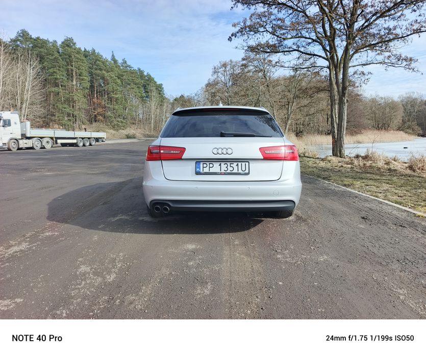 Audi A6 C7  uszkodzony