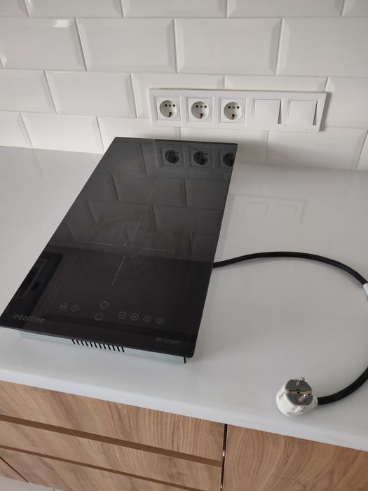 Варильна поверхня Interline VHK 435 SPT BA