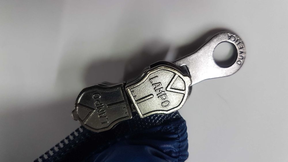 Пухова куртка пуховик Duvetica розмір IT-42 / eur ~S / наш~44 46