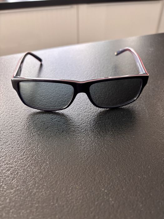 Okulary przeciwsłoneczne Tommy Hilfiger