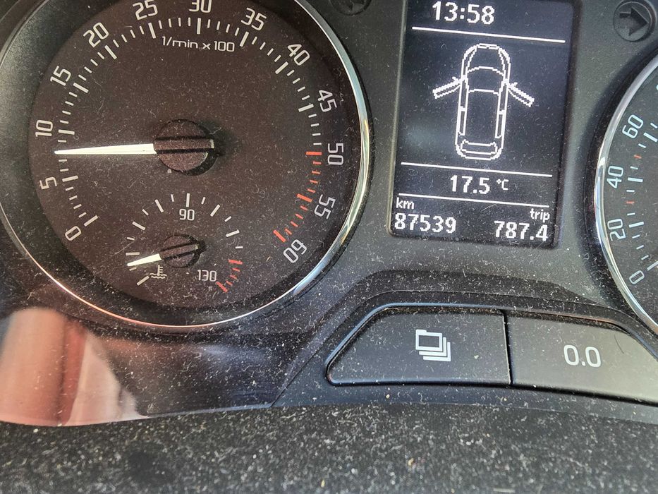sprzedam Piekna skodę Monte-Carlo 2013r 1,6 TDI