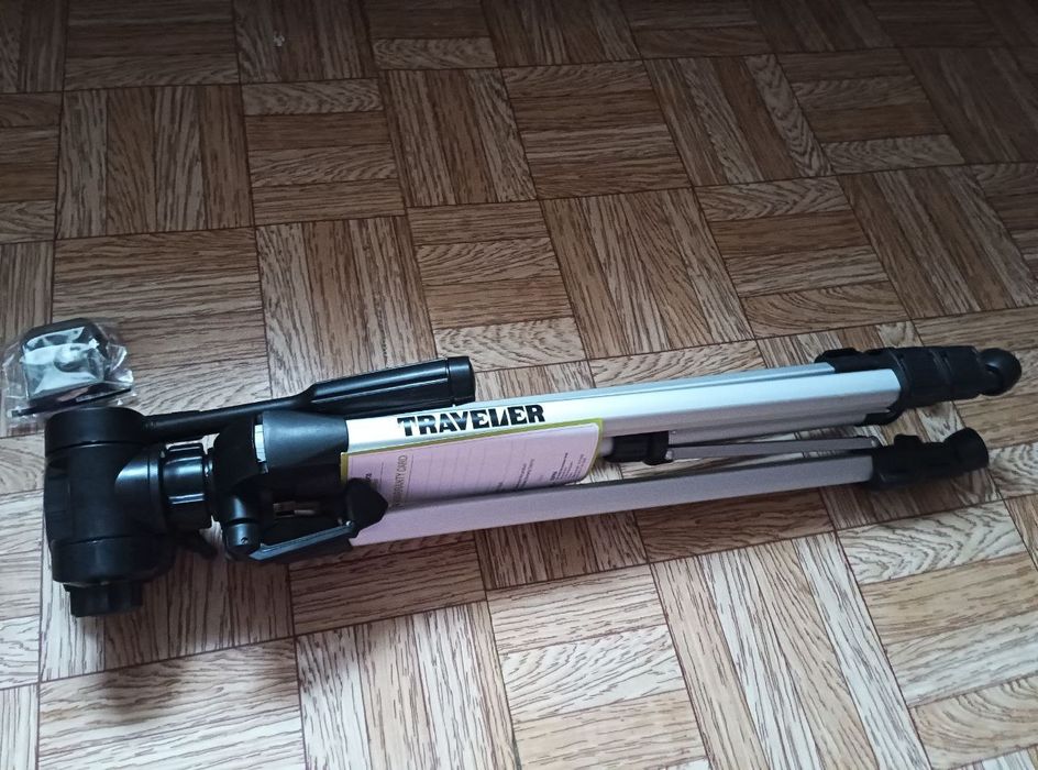 Продам штатив хорошее состояние