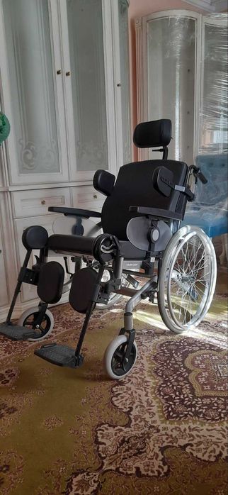 Крісло колісне Meyra Solero Light