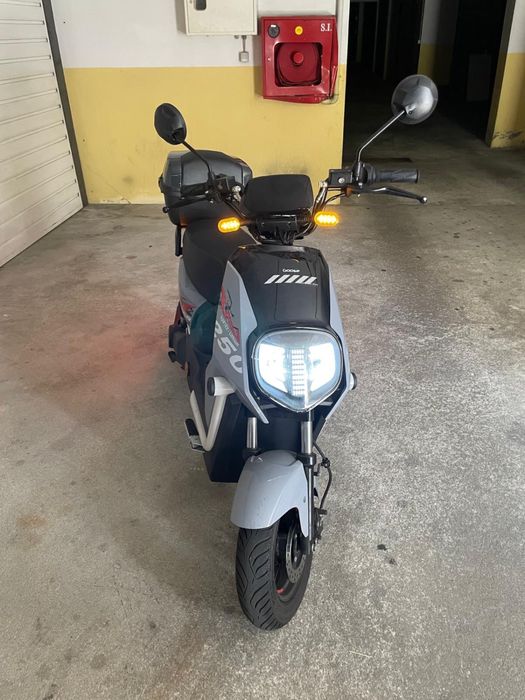 Scooter Elétrica iBike Gooser
