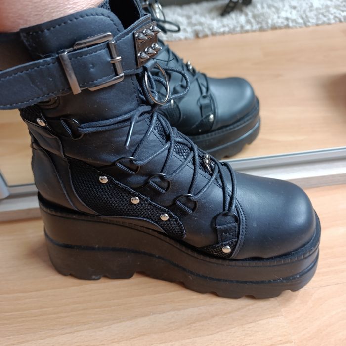 Botki na platformie 38