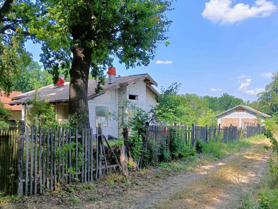 LS-19 Продам не завершене будівництво ( будинок) у Харкові.