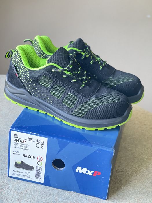 Nowe buty, z metalowym noskiem