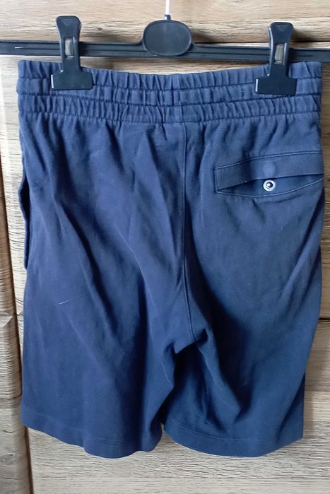 Spodenki Nike granatowe, r. 128, 8-10 lat, 100% bawełna
