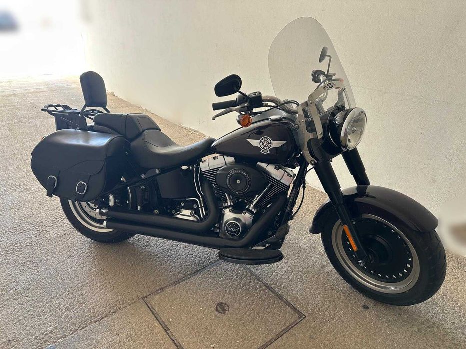 Harley-Davidson Fat Boy (negociável)