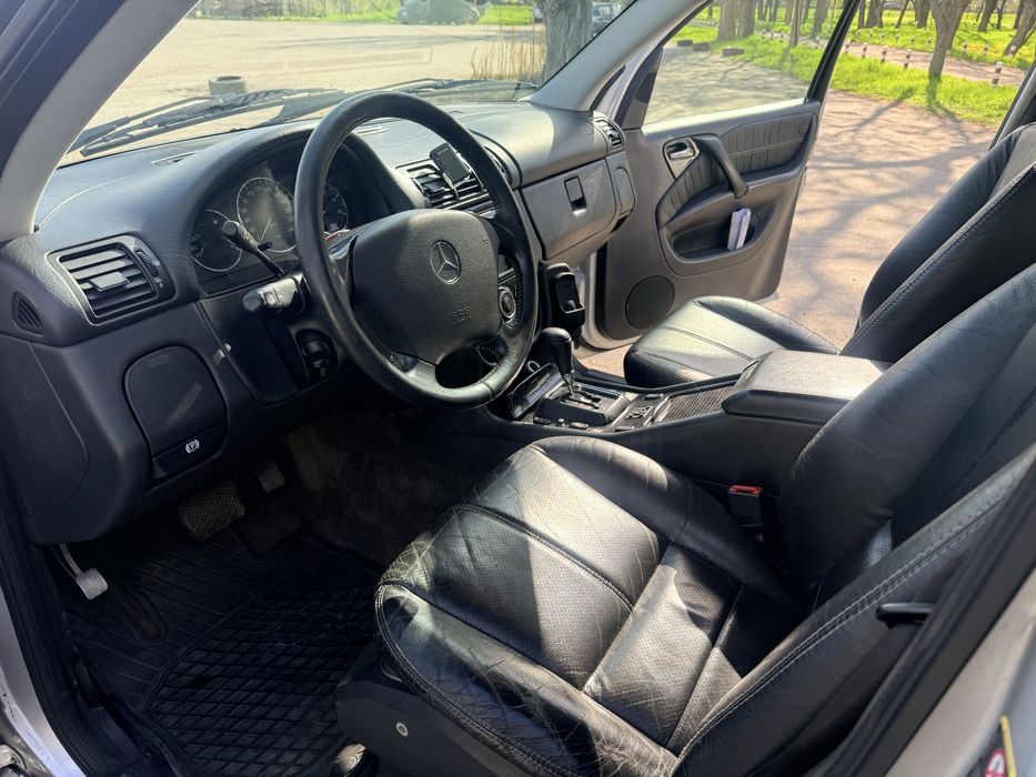Продам Mercedes-Benz ML 400 2005 4.0 D