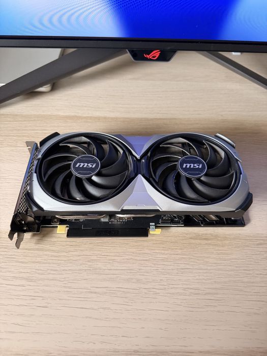 Placa Grafica RTX 4070 Super