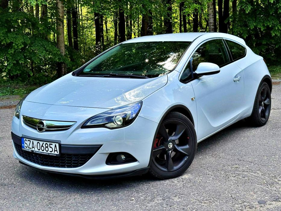 Opel Astra J GTC | 2011r | 2.0 160 KM | 140 tys km | Piękny Stan | Stan Bdb | Okazja