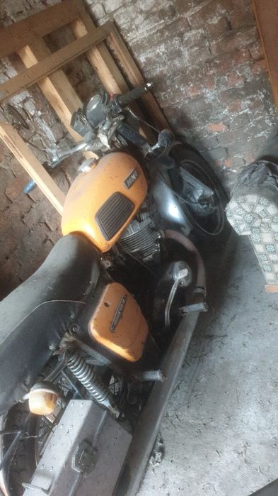 Планета 4 з документами