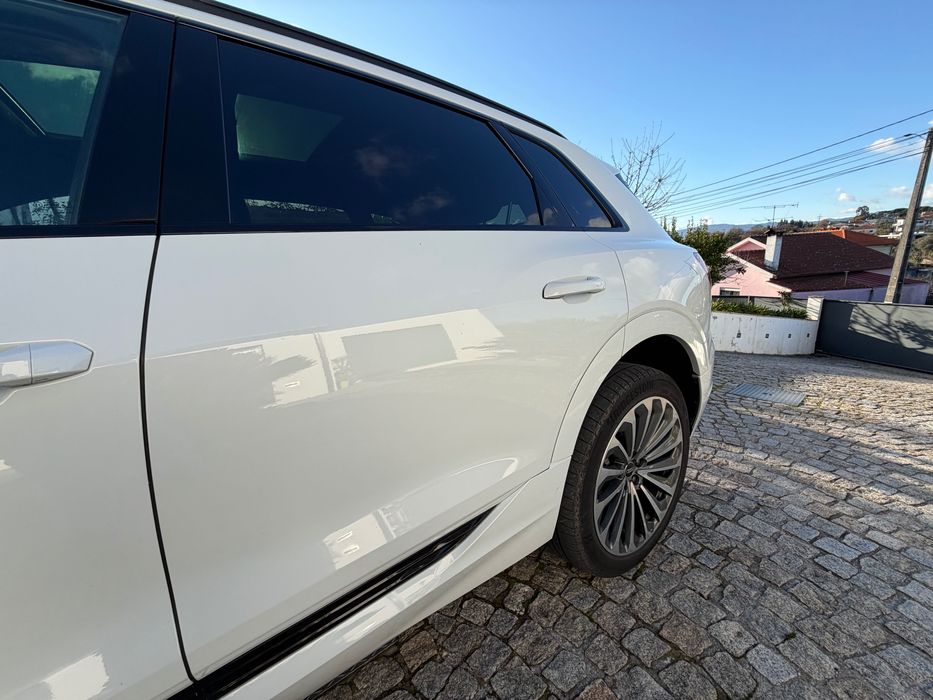 Audi E-TRON 55 QUATTRO 55 S line