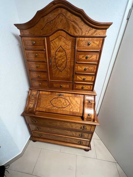 антикварний письмовий стіл секретер