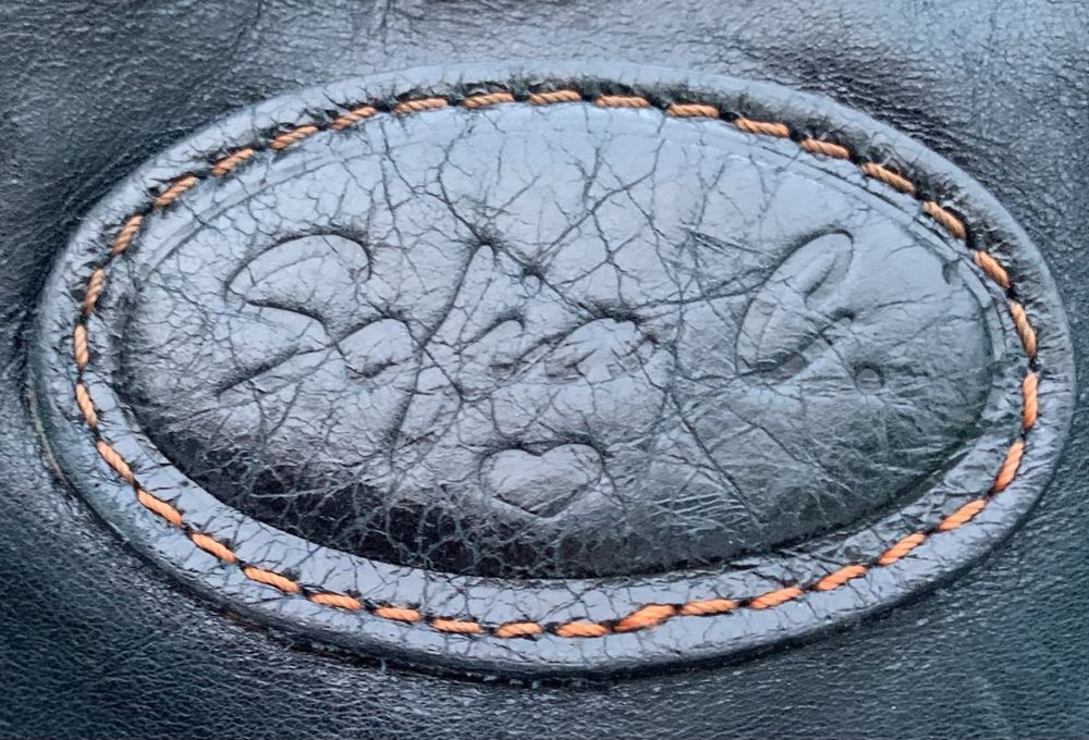 Sofia C. Натуральная кожаная сумка через плечо большого размера