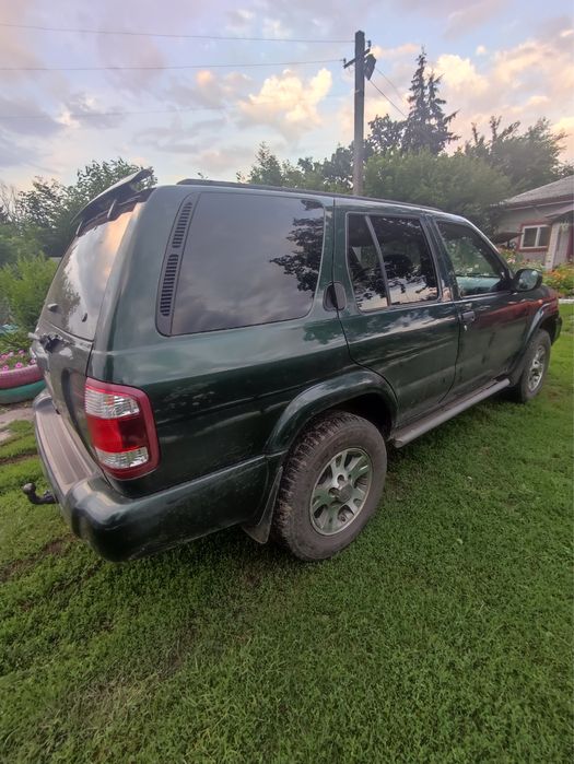 Nissan Pathfinder  r50