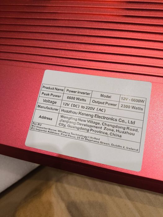 В наличии.Инвертор с чистой синусоидой 12/220в номинал 2квт.