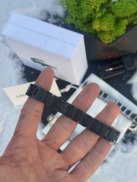 Браслет Lacoste черный мужской браслет Лакост серебряный цепочка серый