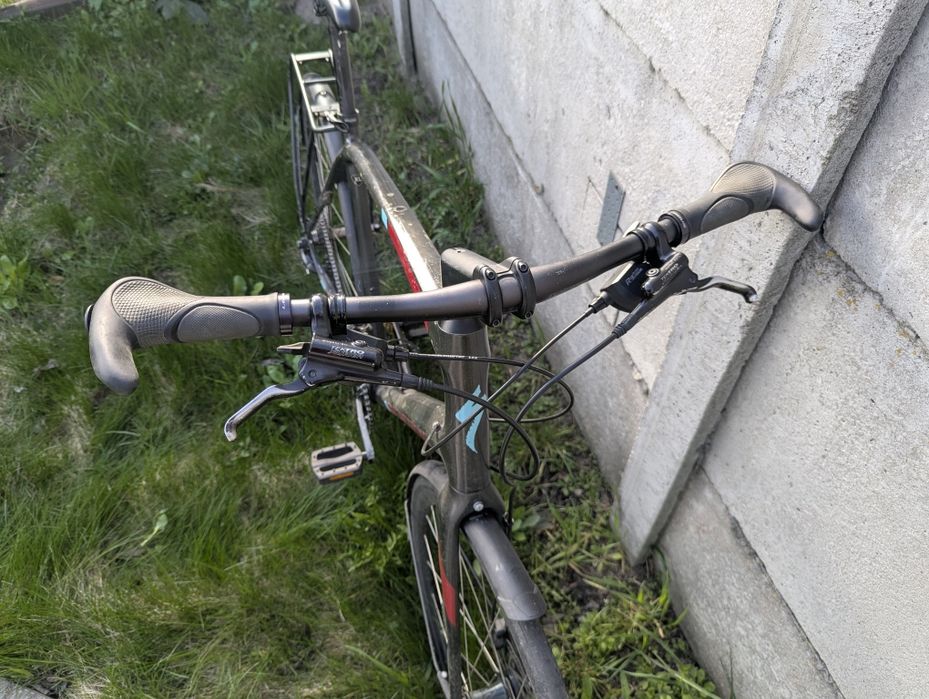 Карбоновий Specialized Sirrus XL