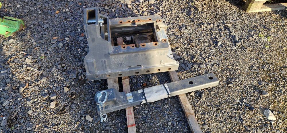 Zaczep listwa szyna Walterscheid scharmuller automat Valtra szyna